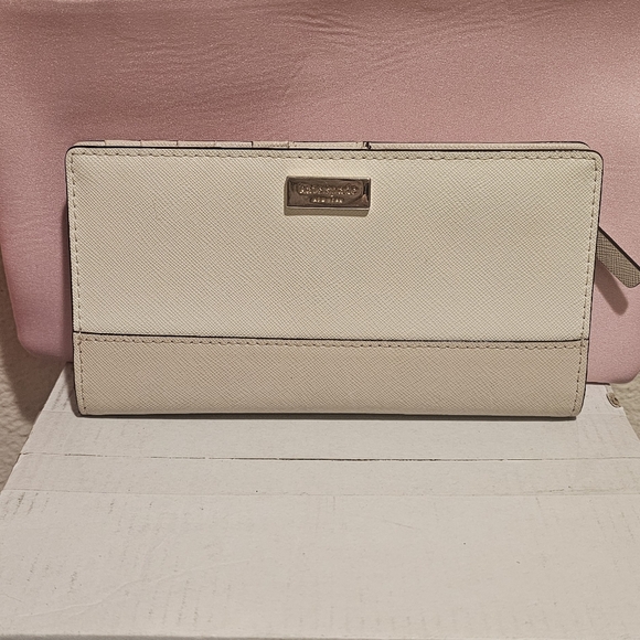 kate spade Handbags - Kate Spade Laurel Way Stacey Bifold Wallet